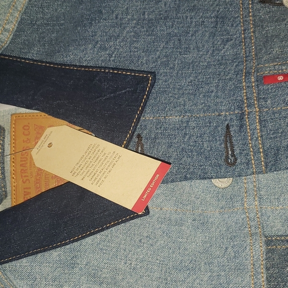 Brand New Levis Limited Edition Denim Jacket Size L - Picture 4 of 4